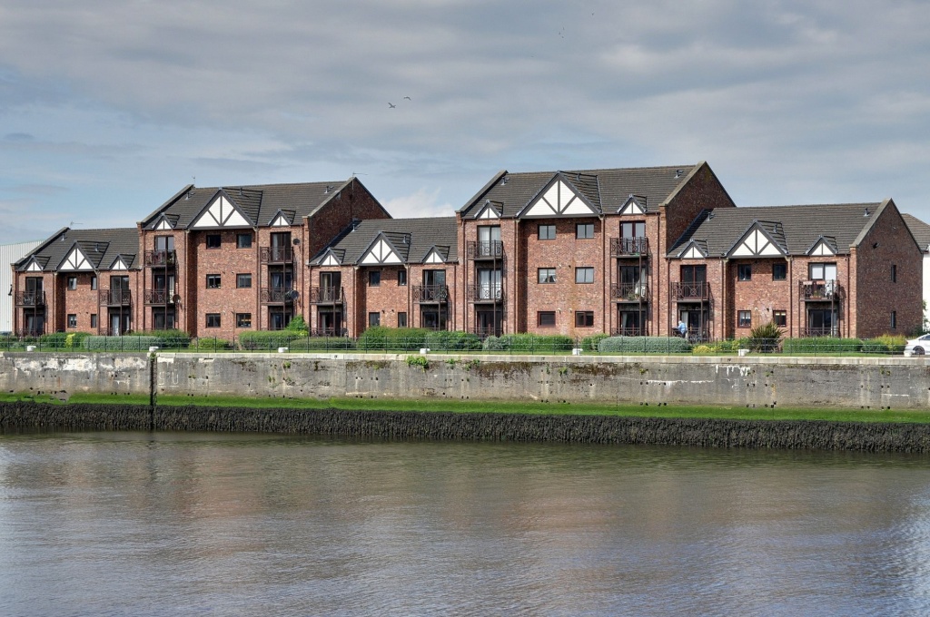 Harbour House - Donnini Apartments