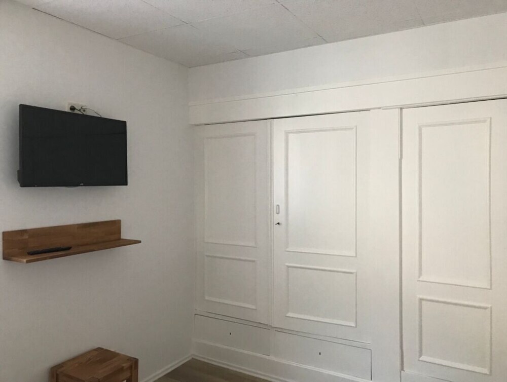 Image 6