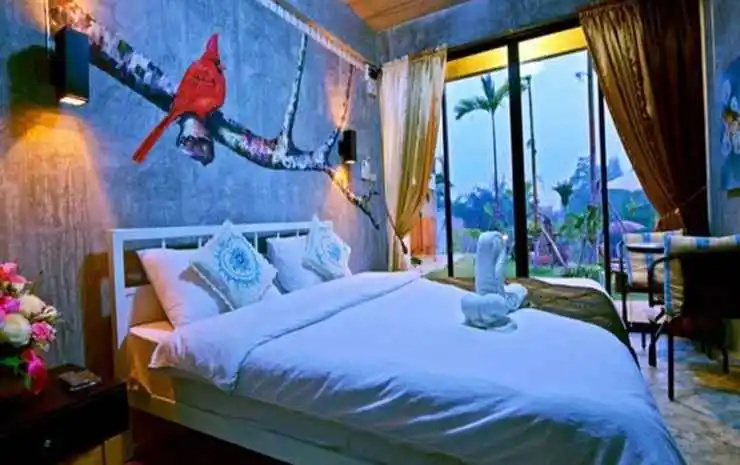 Balcony & Terrace