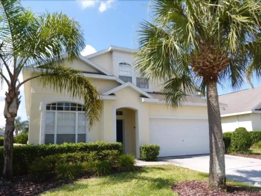 GB636OR- Spacious 6 bedroom pool home at Glenbrook