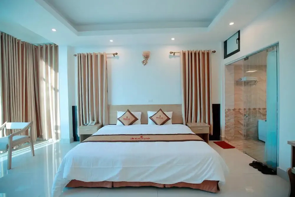 Superior Double room (full double bed)
