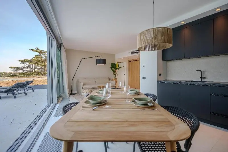 Superior Apartment