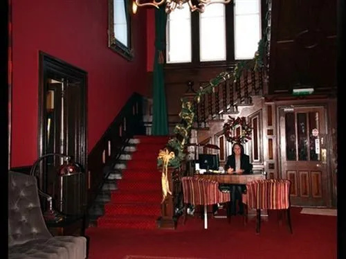 The New Staincliffe Hotel - Général