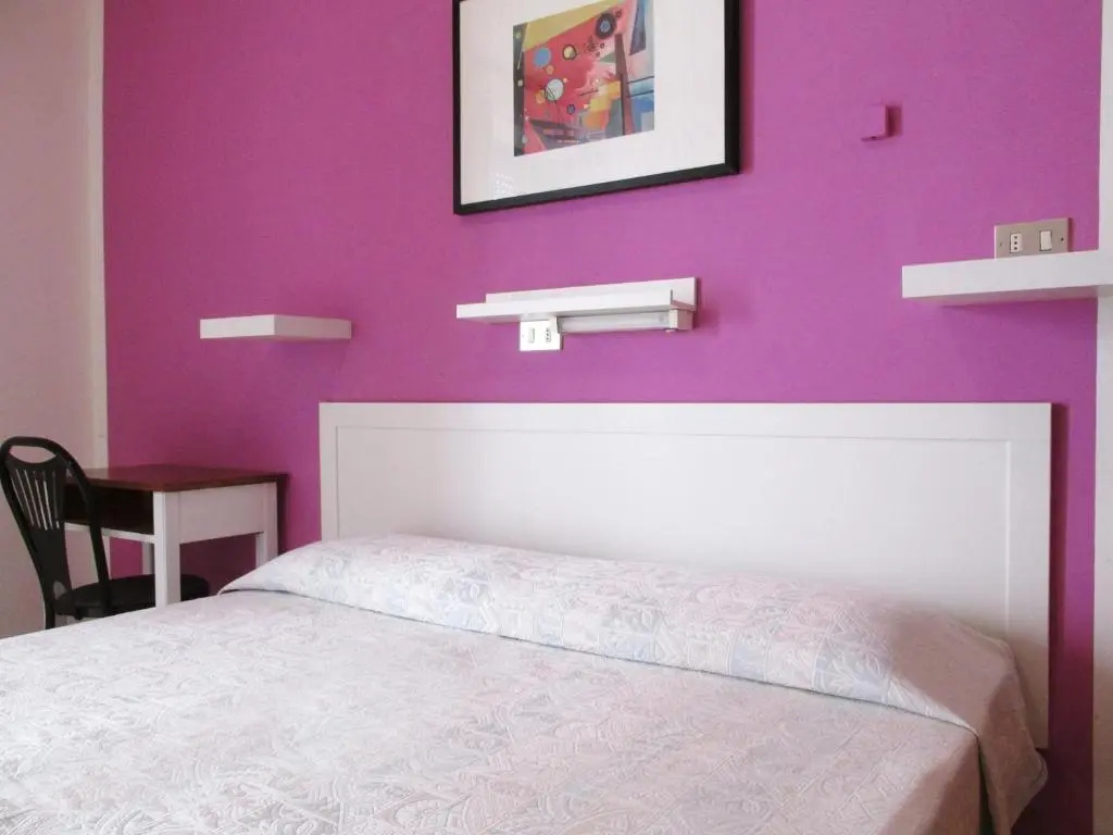 Standard Double room with balcony (full double bed)