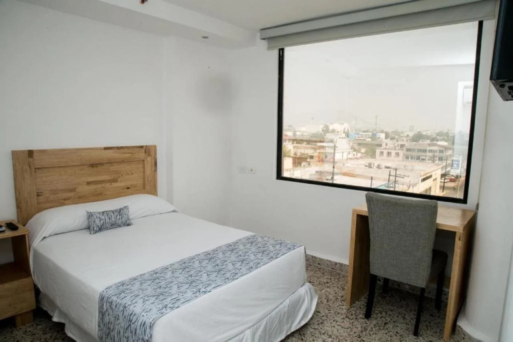 Hotel photo 2