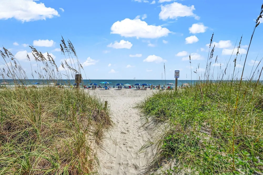 Tilghman Beach 316 3 Bedrooms 2.5 Bathrooms Condo