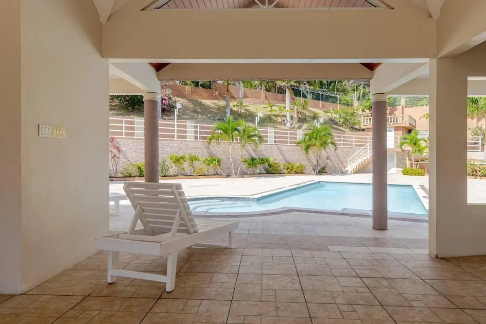 Luxury Sea-view Townhouse, Pool , Ocho Rios