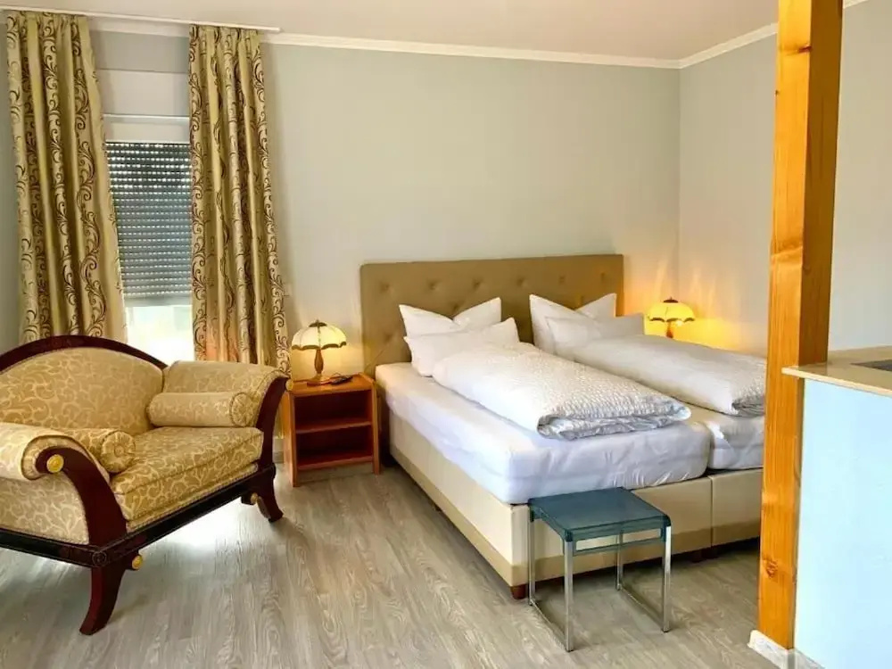 Standard Double room (full double bed)