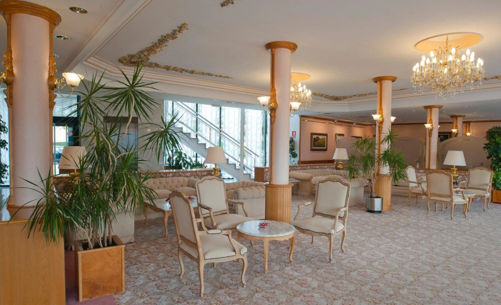 Hotel photo 16