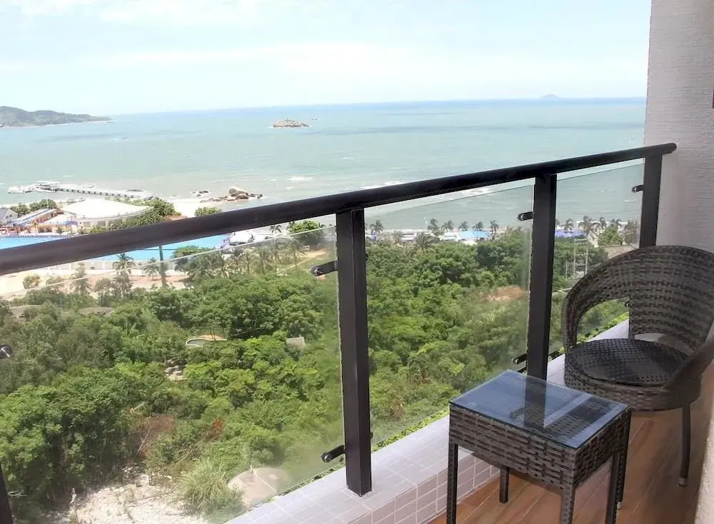 Balcony & Terrace