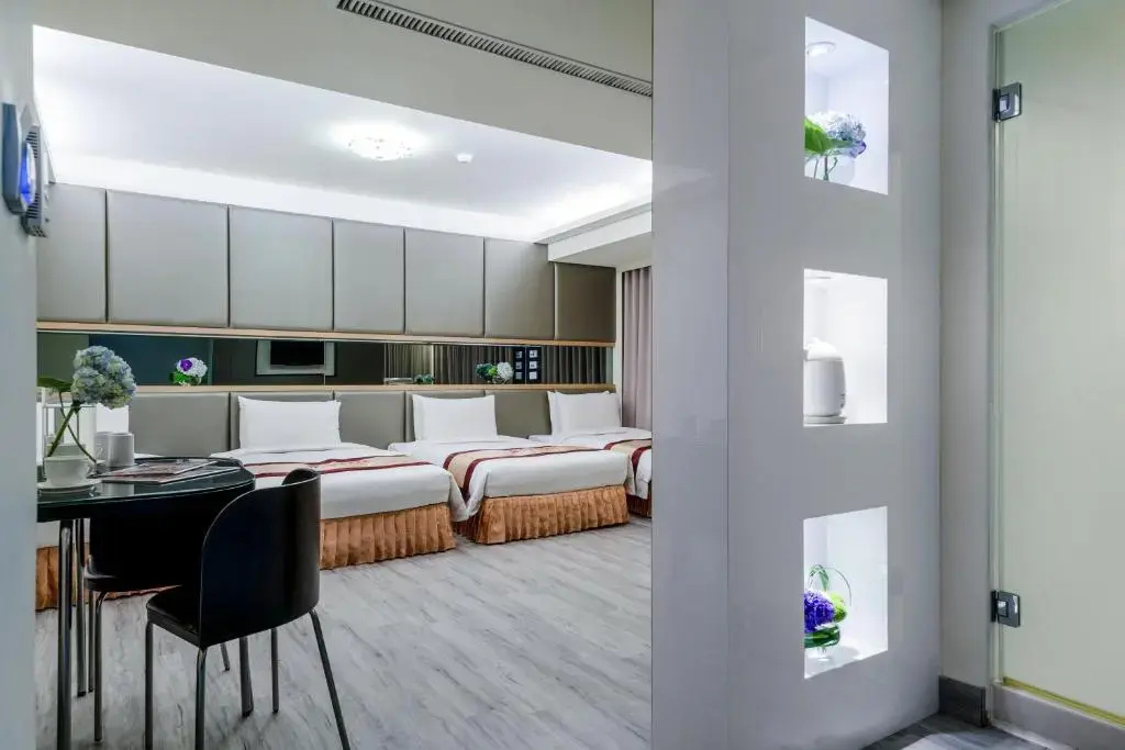 Standard Quadruple room