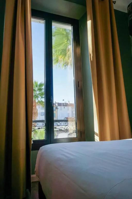 Hotel photo 32