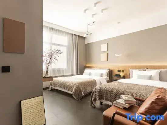 Standard Family room