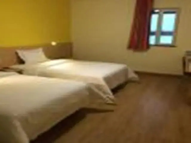 Business Double room (twin beds)