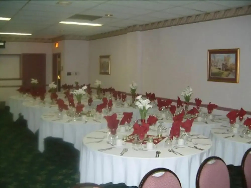 McIntosh Country Inn & Conference Centre in Canada - Général