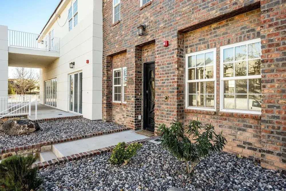 Zion's Haven #f4 4 Bedroom Townhouse