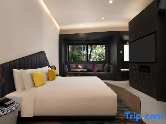 Standard room with garden view