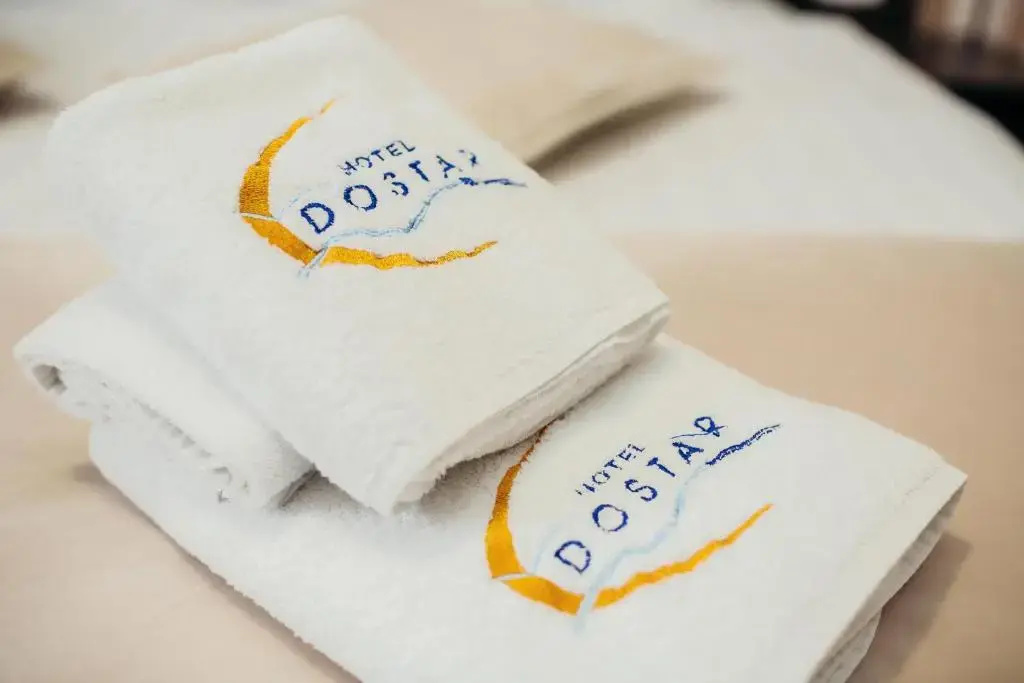 Dostar Hotel Complex - Chambres