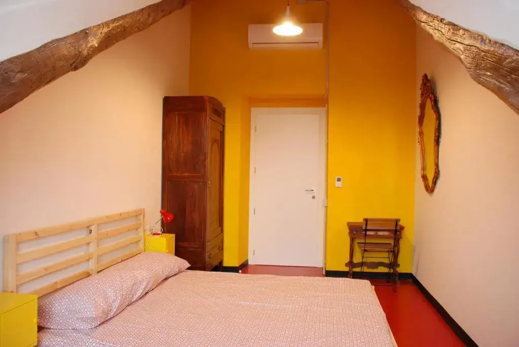Standard Double room (full double bed)