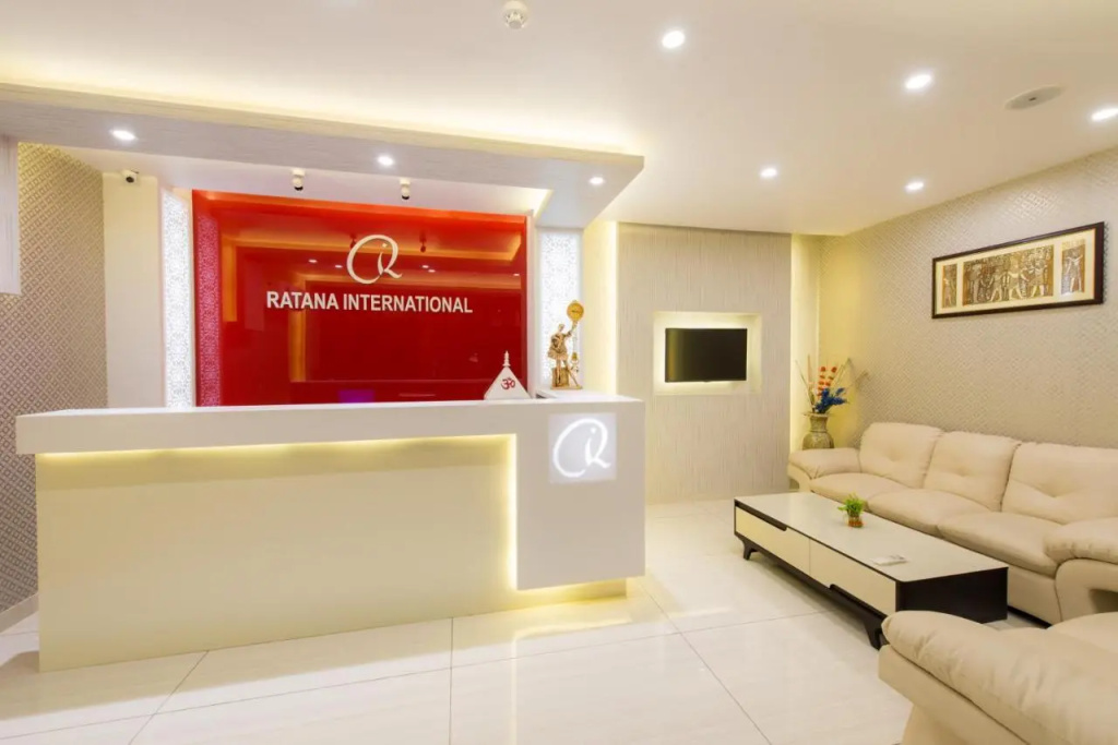 Hotel Ratana International