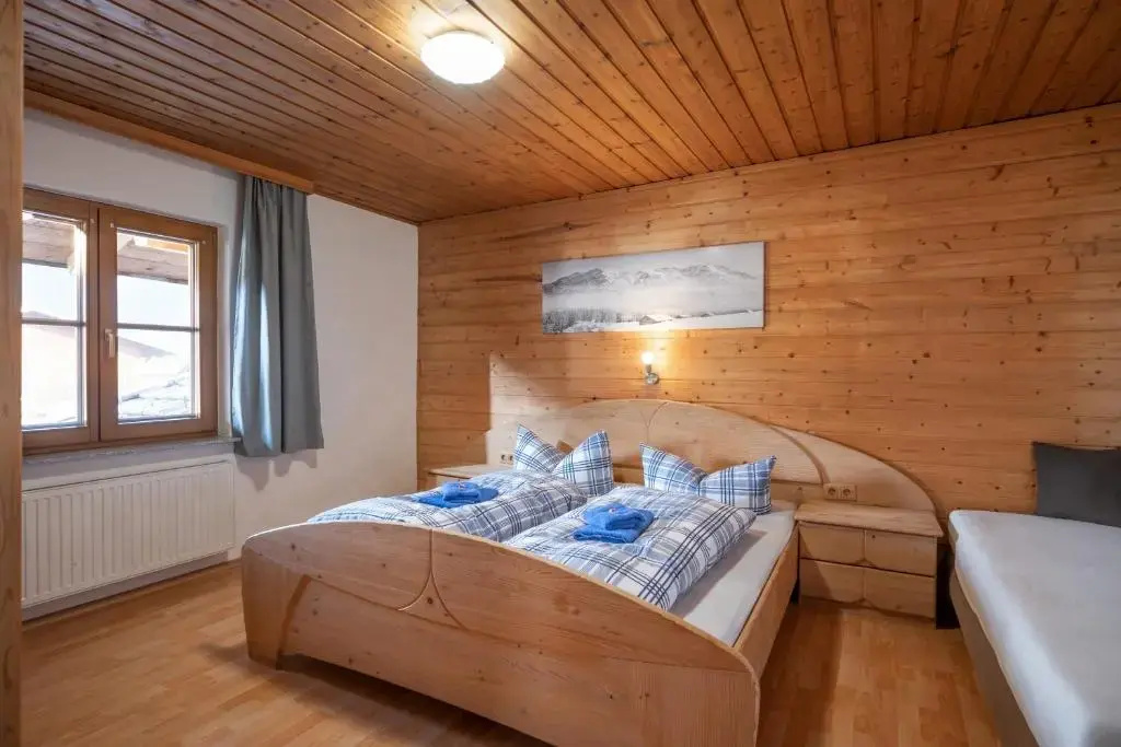 3 Bedrooms Apartment with balcony