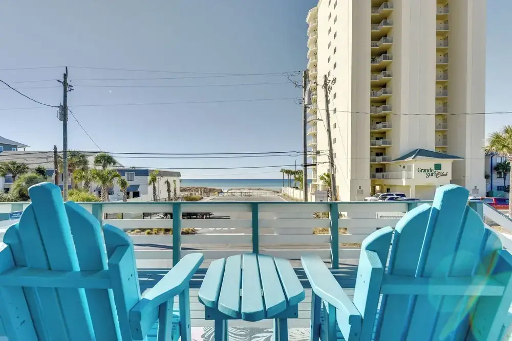 PCB Apt w/ Balcony & Gulf Views: Walk to Beach