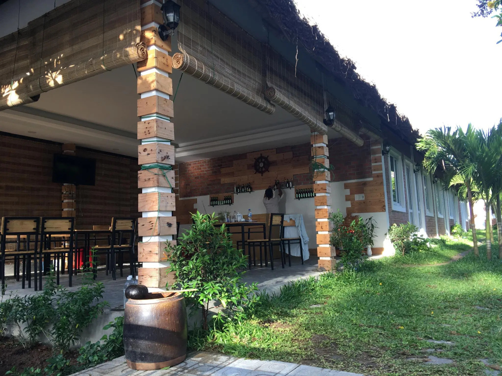 Lang Bien Homestay