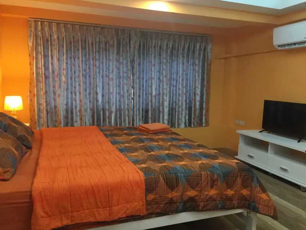 Standard Double room (full double bed)