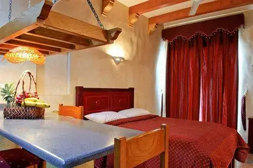 Palm Suite Luxury Furnished Apartment