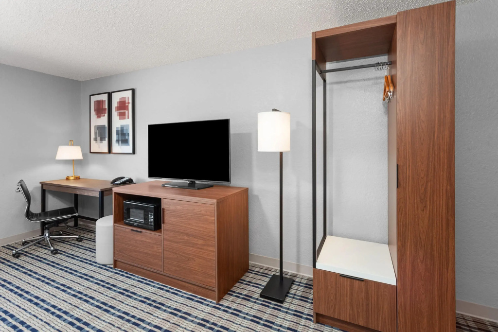 AmericInn by Wyndham Plymouth - Général