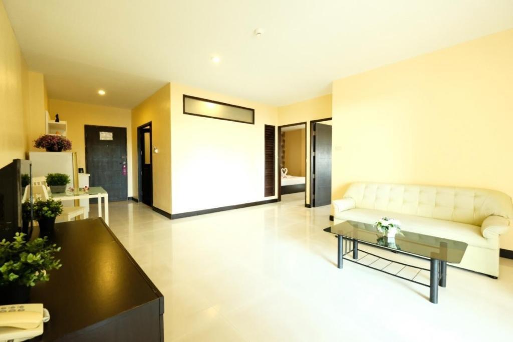 Семейный люкс в Отель Jomtien Plaza Residence