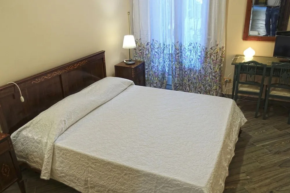 Inn Liberty — 4