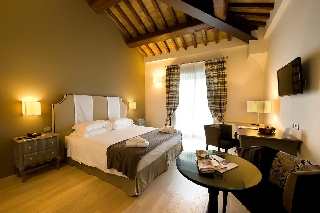 Deluxe Triple room