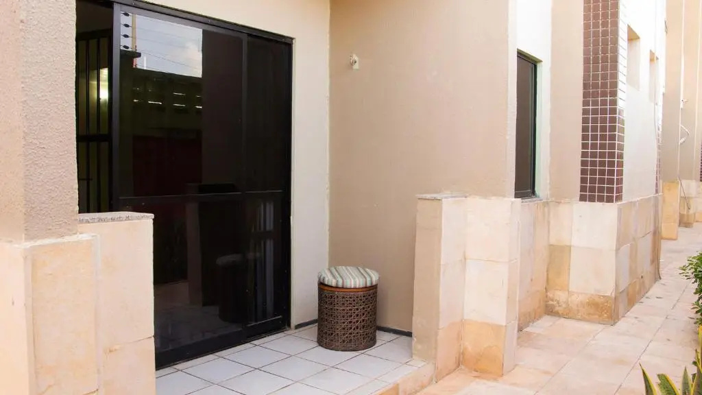Flat c piscina a 280m do mar e do Beach Park CE