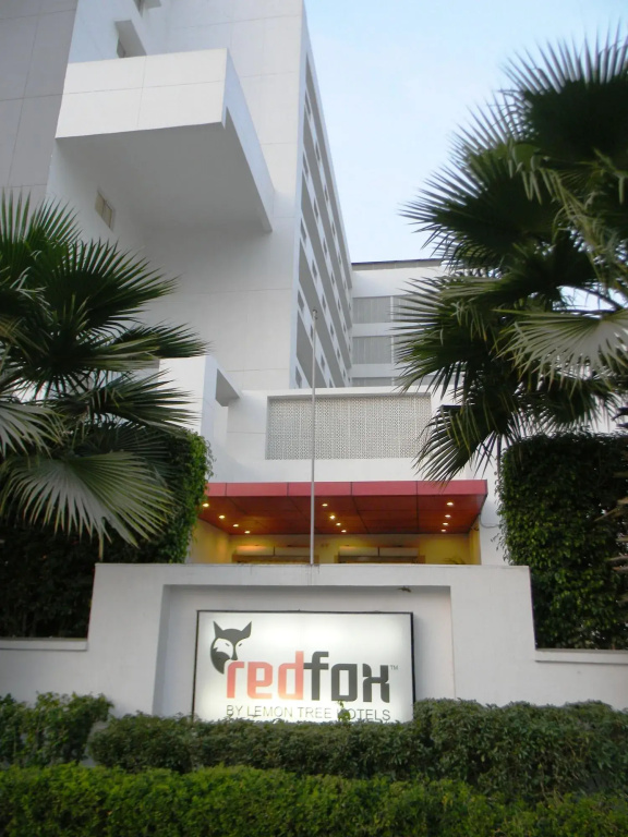 Red Fox Hotel, Chandigarh