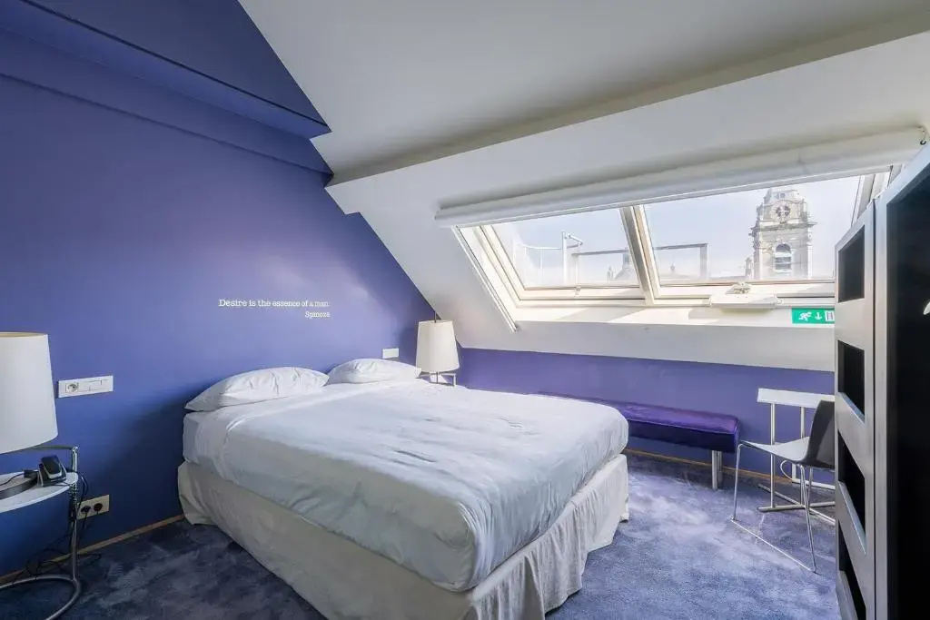 Hotel Cafe Pacific - Chambres