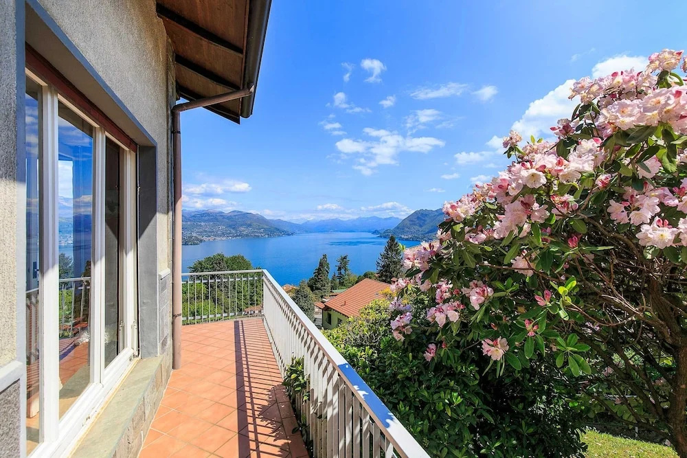 Charming Home With Stunning Lake Views