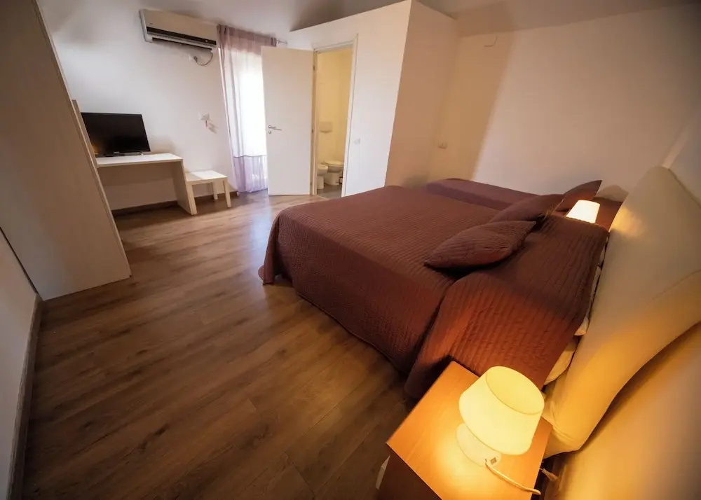 Hotel photo 12