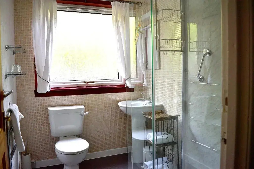 Standard Double room with garden view (full double bed)