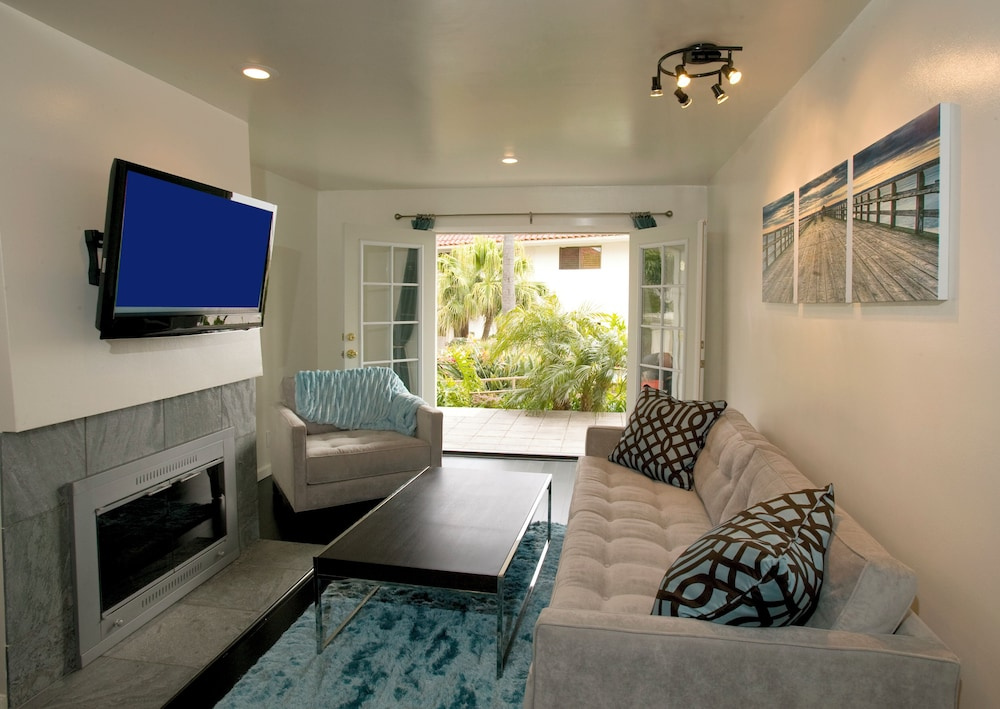 Premier room