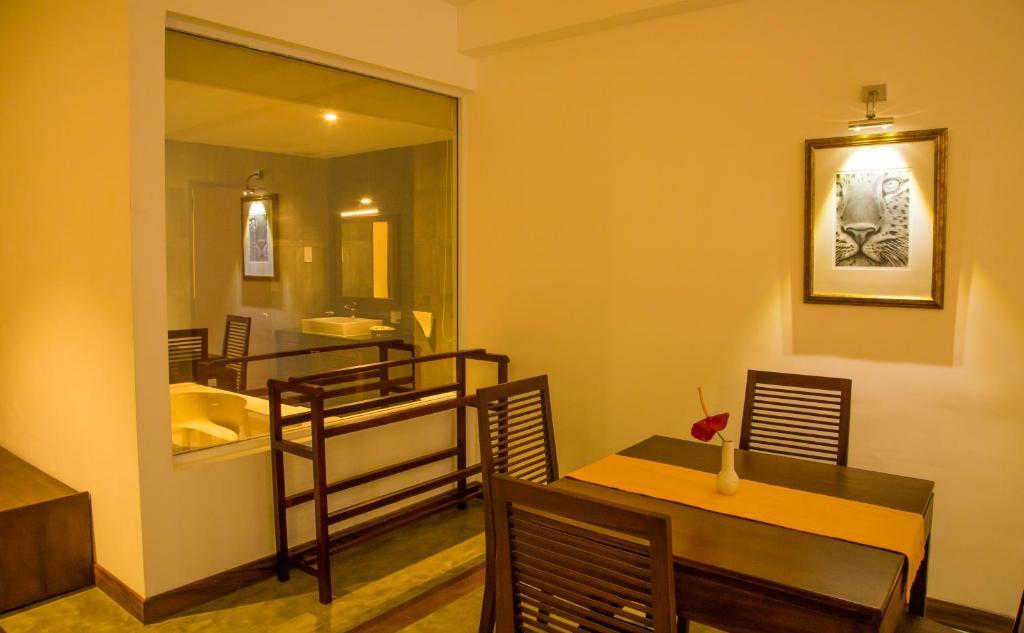 Refresh Hotel