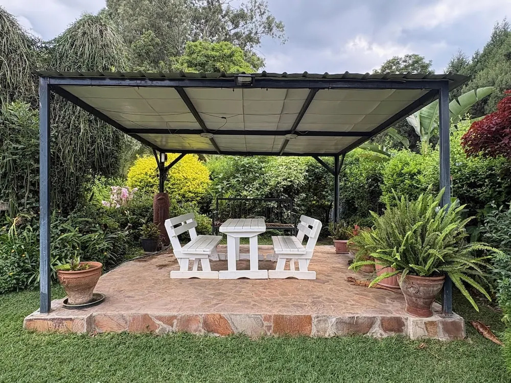 Budget Double Room Mt Pleasant Heights - 2379