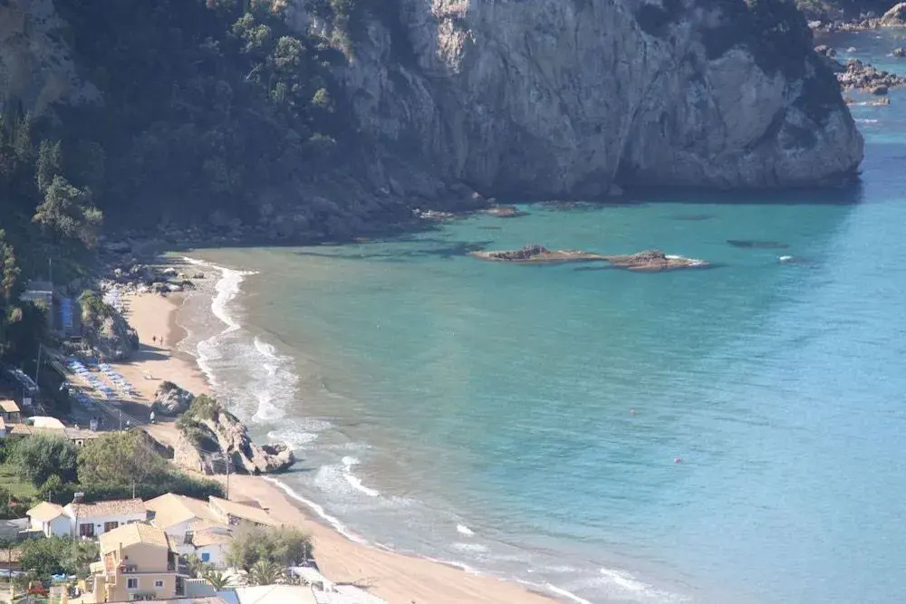 Beach & Waterfront
