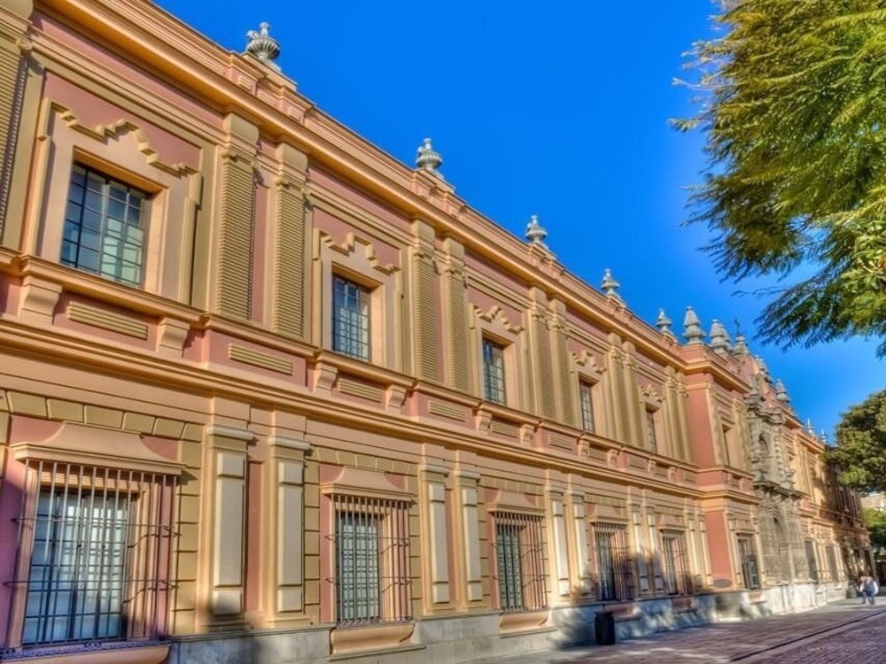 Apartamentos Turísticos Reservaloen Casa del Museo image