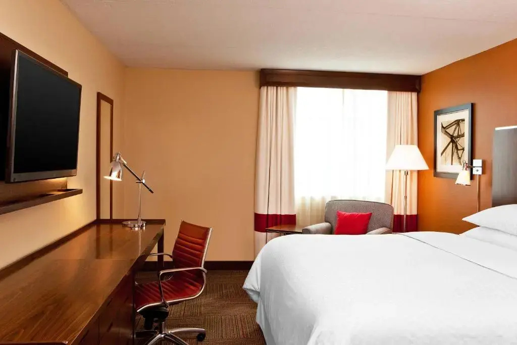 Four Points by Sheraton Saginaw - Chambres