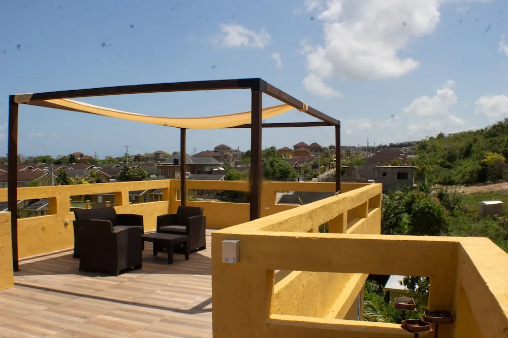 The Vista Inn