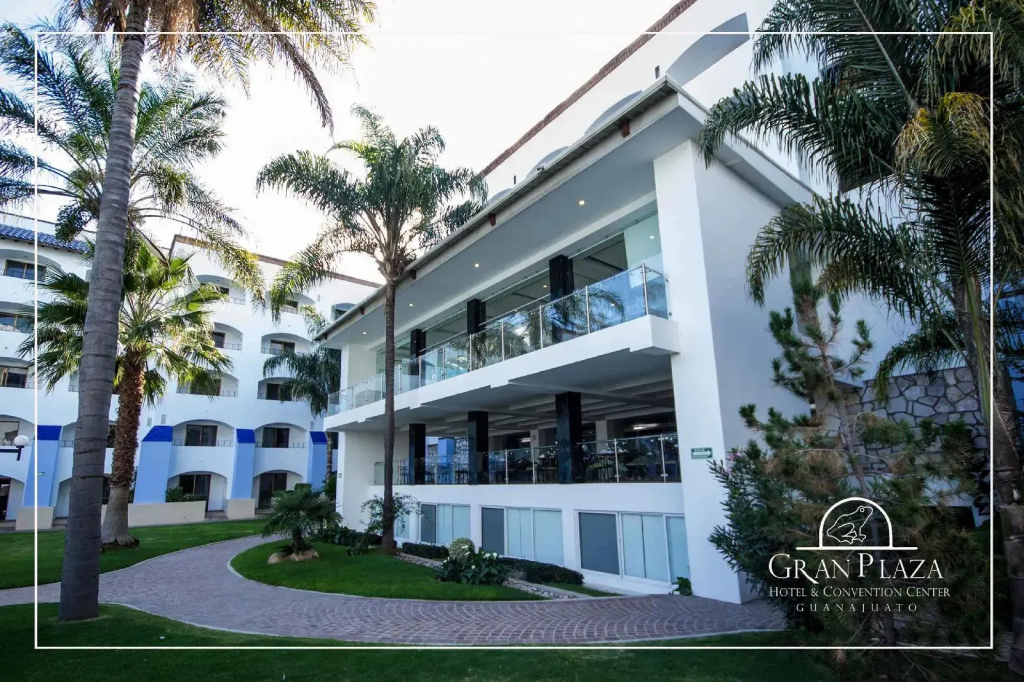 Gran Plaza Hotel & Convention Center