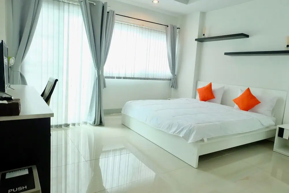 Standard room with balcony