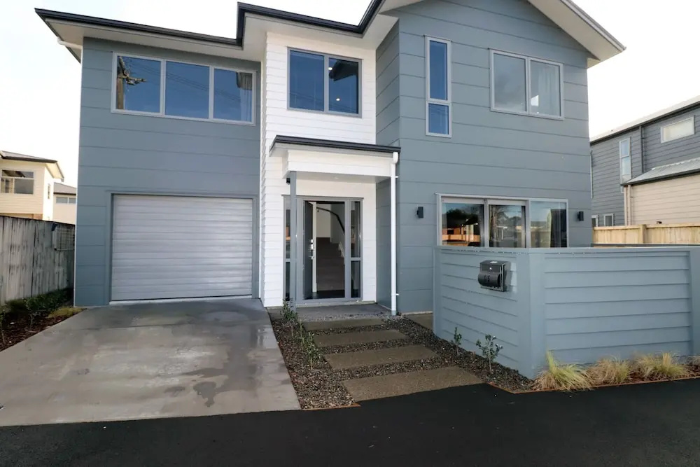 3 Brm Apartment on Jones Crescent