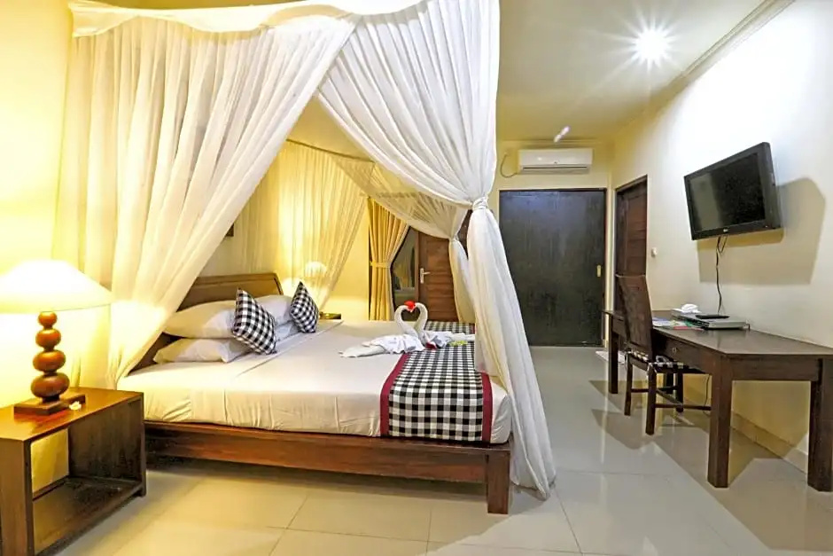Deluxe Double room (full double bed)